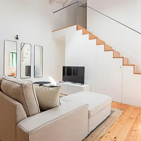Apartment D. Joao Iv By Lovelystay *