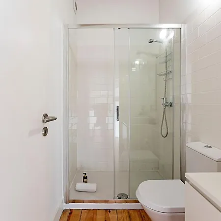 Apartment D. Joao Iv By Lovelystay