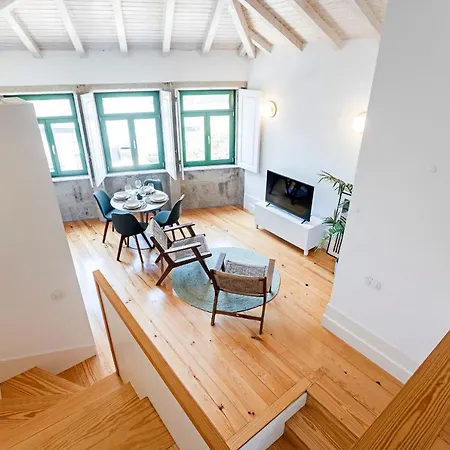 D. Joao Iv By Lovelystay Apartment