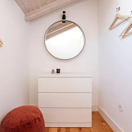 Apartment D. Joao Iv By Lovelystay *